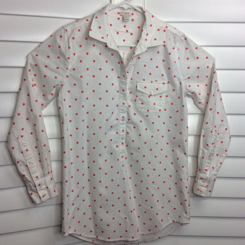🚫sold🚫Popover Shirt Red & White Polka Dots